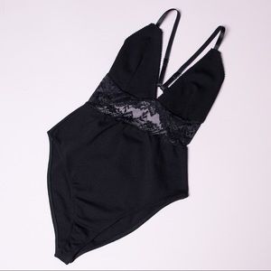 BLACK ENDLESS BODYSUIT